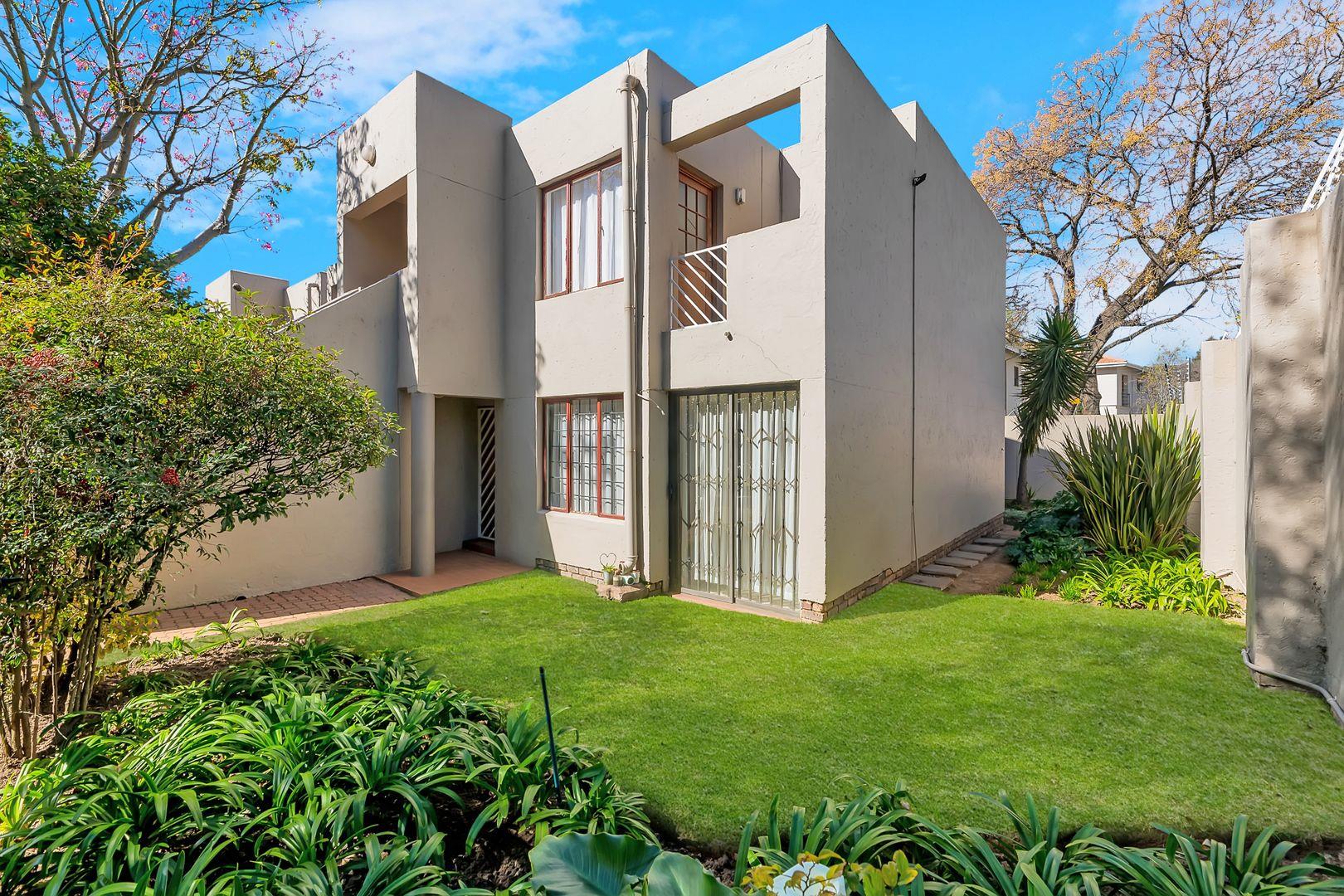 Illovo Property Townhouses for sale in Illovo Page 2