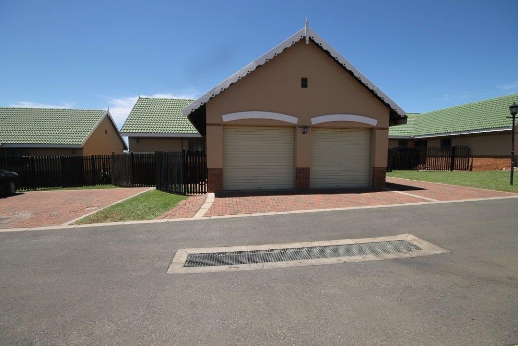 3 Bedroom Townhouse for sale in Reyno Ridge P24112802158