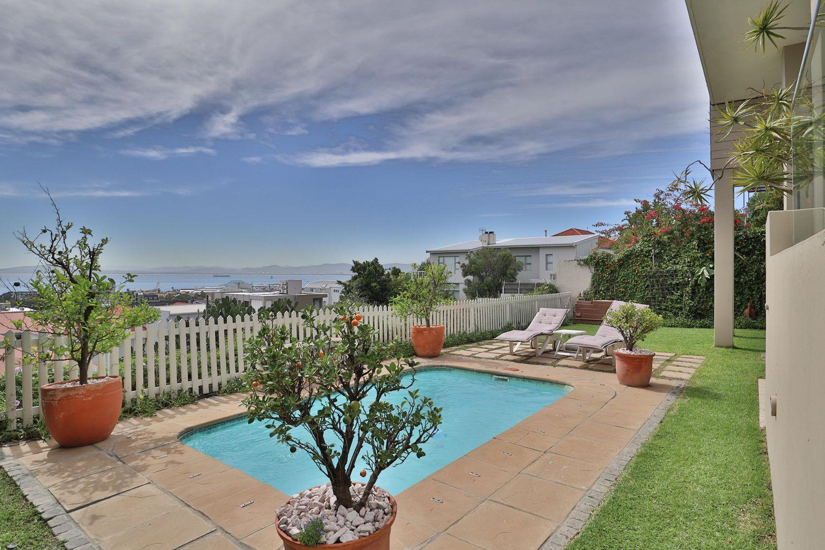Green Point, Cape Town Property Townhouses for sale in Green Point