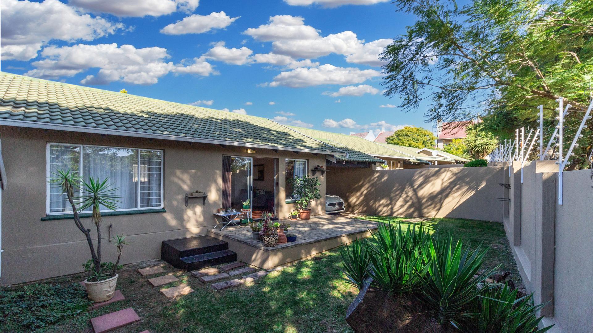 Sundowner Property Property and houses for sale in Sundowner