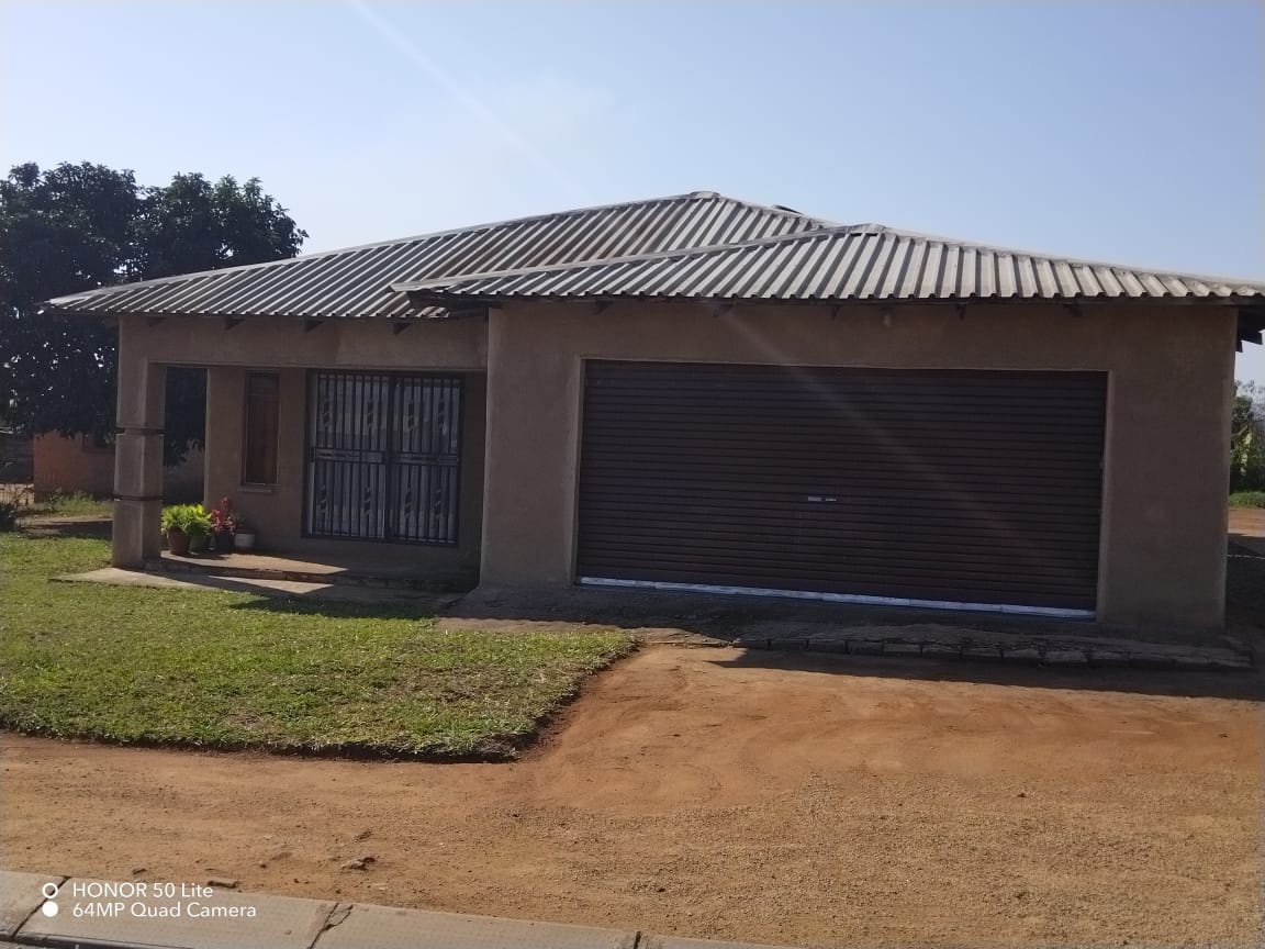 3 Bedroom House for sale in Barberton P24112808326