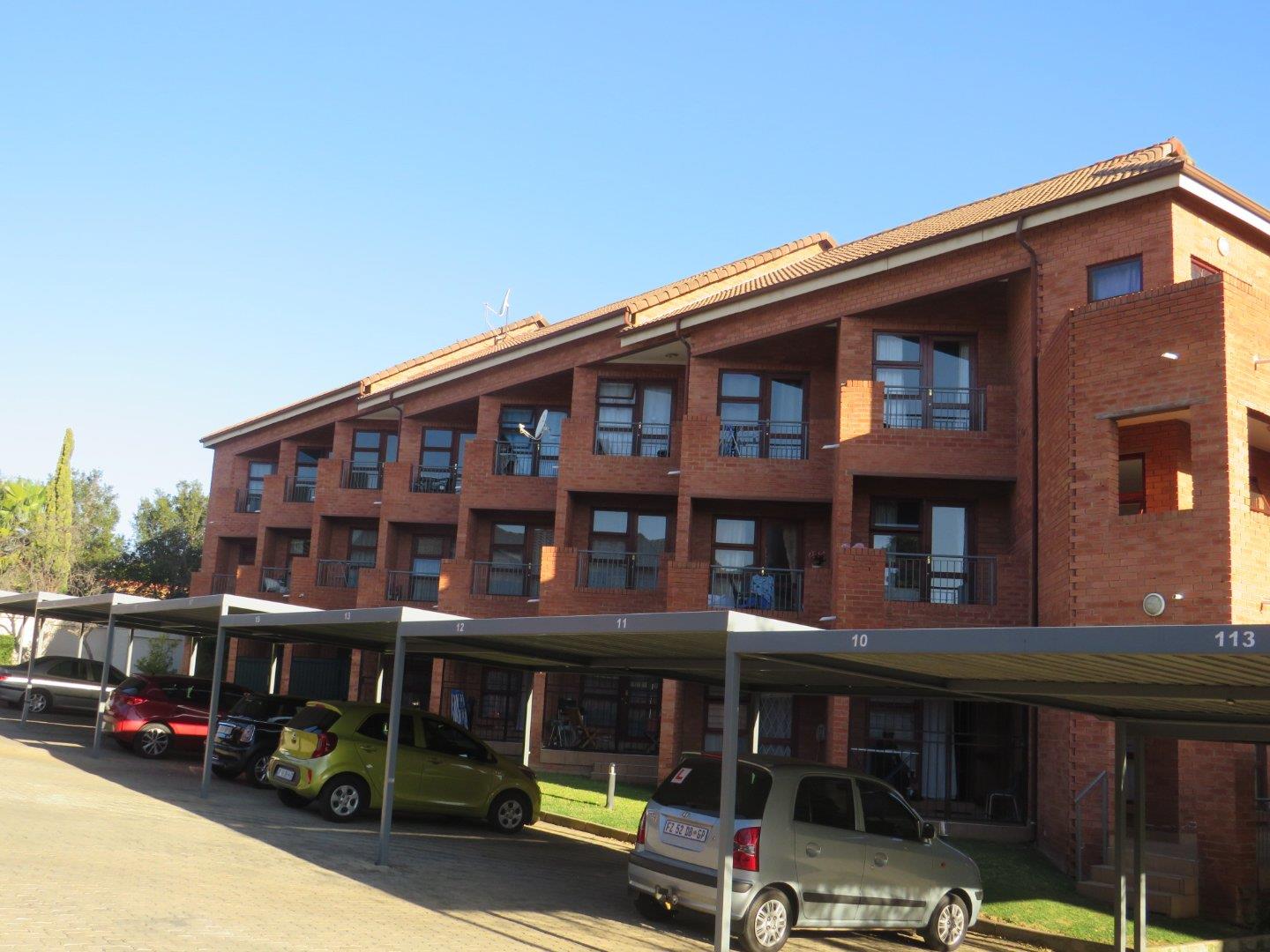 Honeydew Manor Property Property and houses for sale in Honeydew