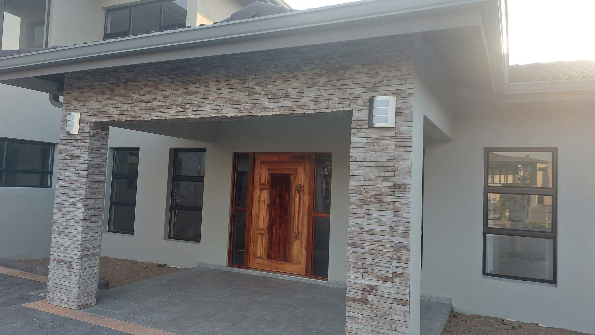 4 Bedroom House for sale in Mzingazi Golf Estate P24113101998