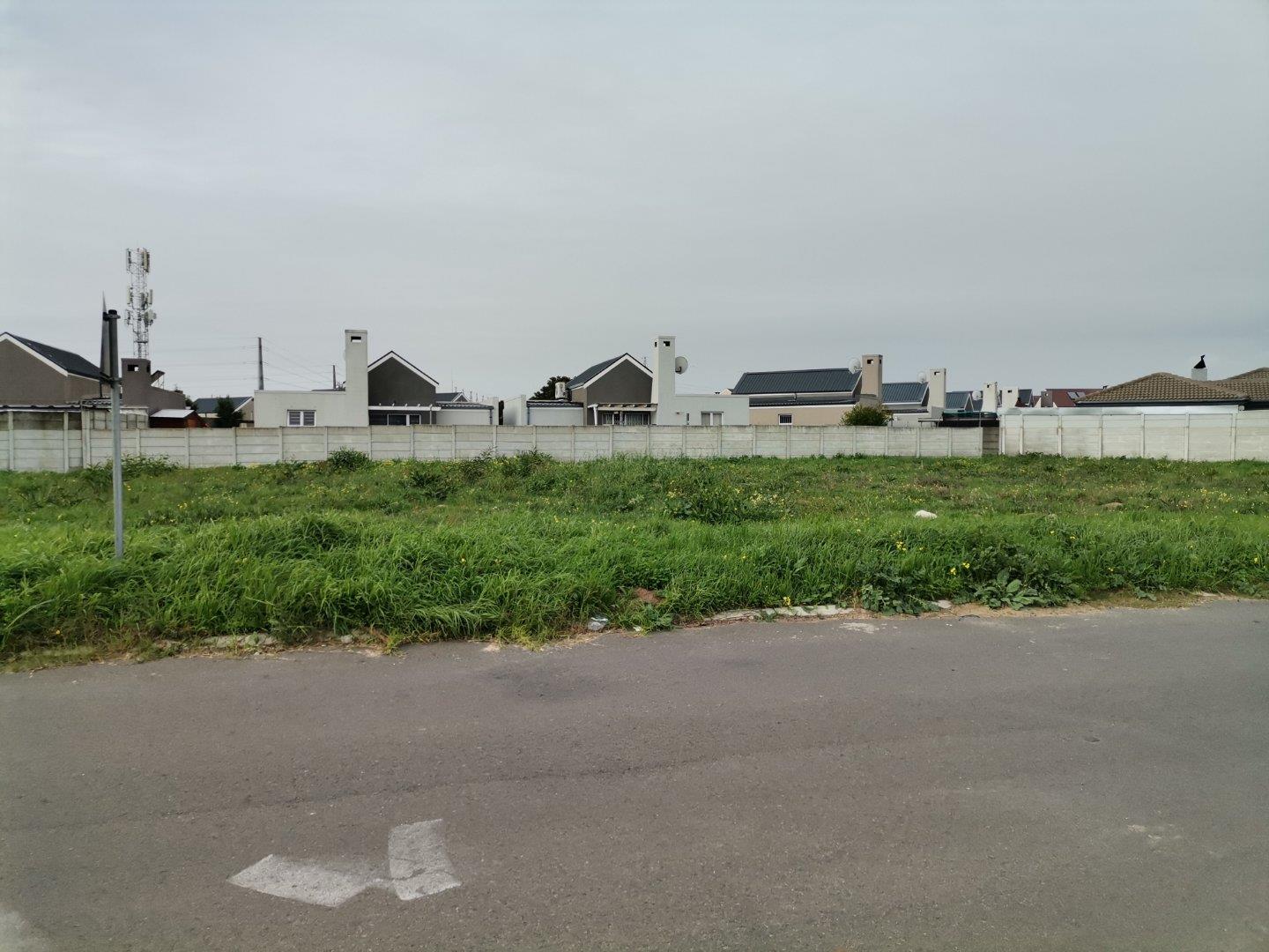 3 Bedroom House for sale in Viking Village P24112815090