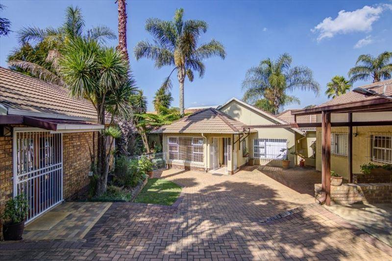 Van Riebeeck Park, Kempton Park Property Property and houses for sale
