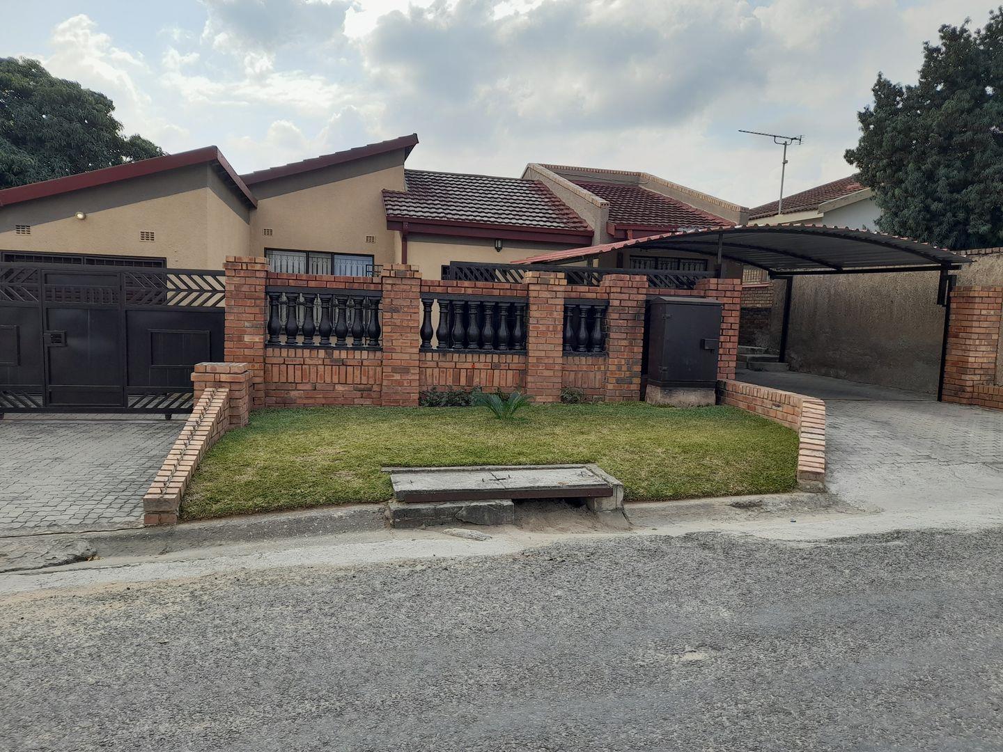 Kanyamazane Property Houses for sale in Kanyamazane