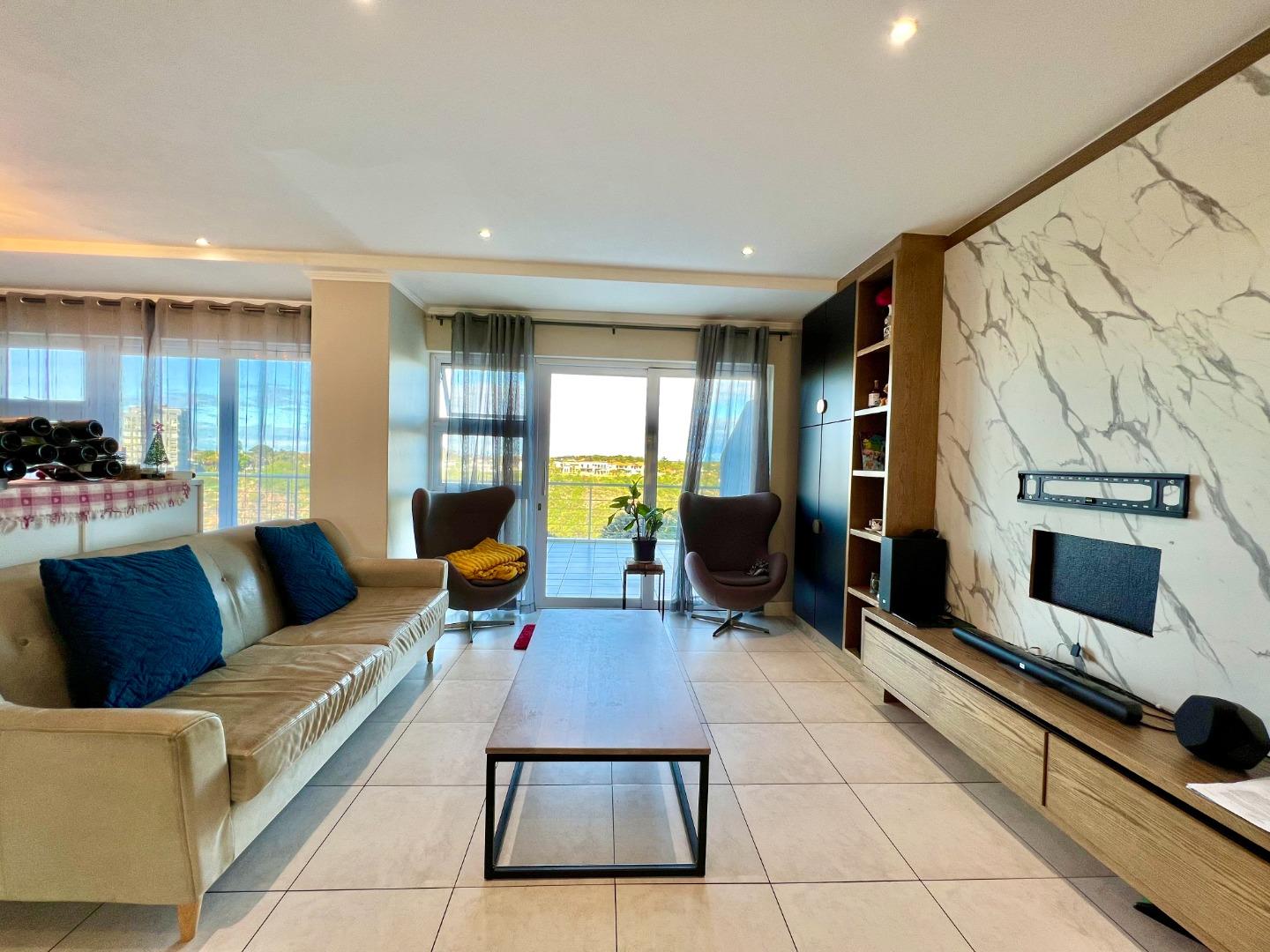 3 Bedroom Apartment / flat to rent in St Park P24112824068