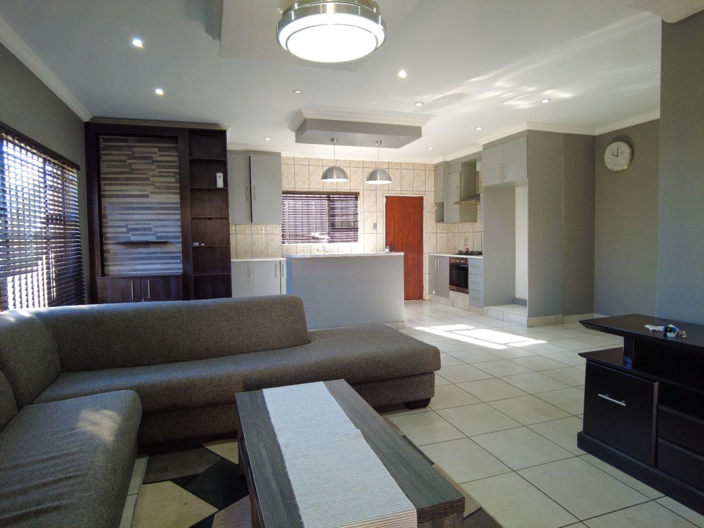 Minerva Gardens Property Property and houses for sale in Minerva