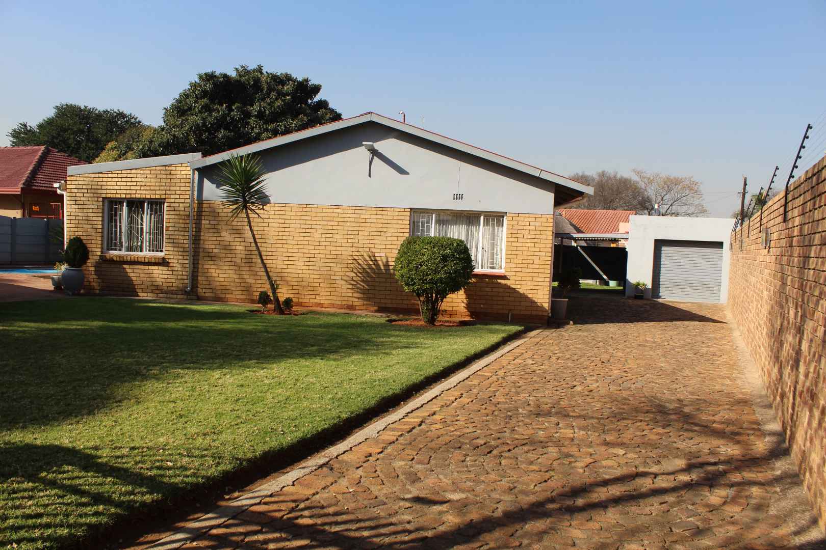 3 Bedroom House for sale in Van Dyk Park P24112825964