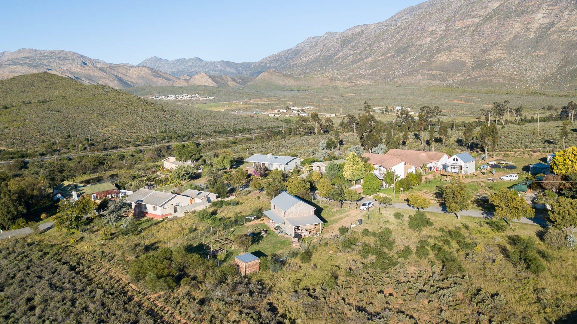 2 Bedroom House for sale in Barrydale 6 Roux Street P24112827578