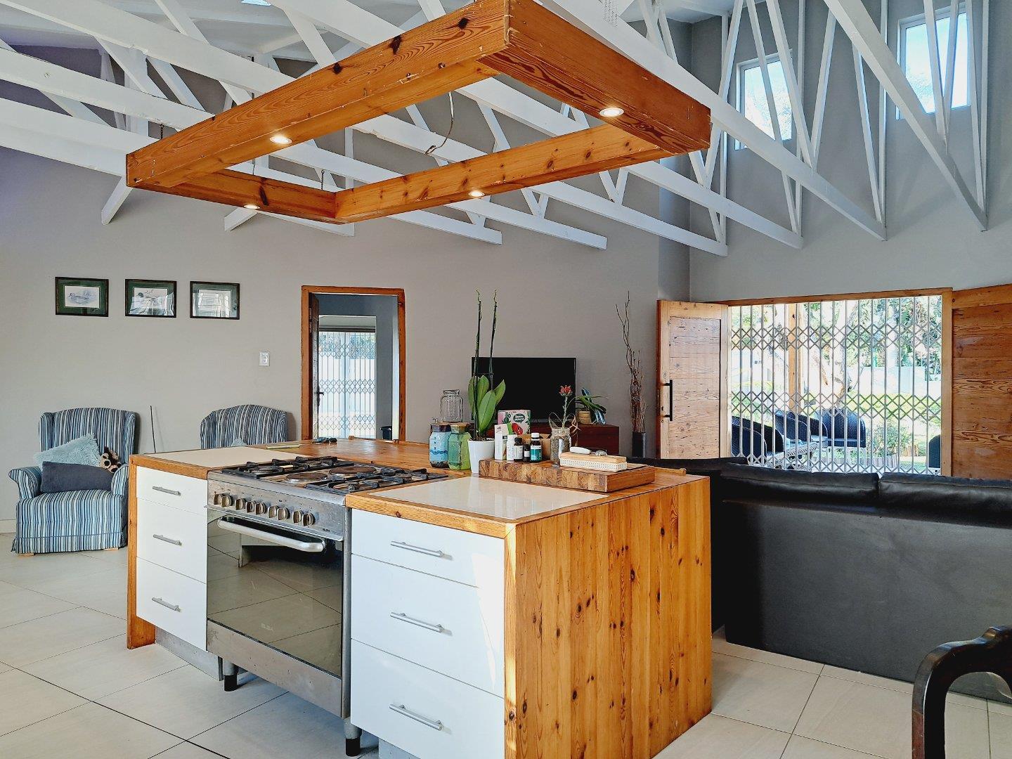 4 Bedroom House for sale in Shelly Beach 775 Shad Place P24112828614