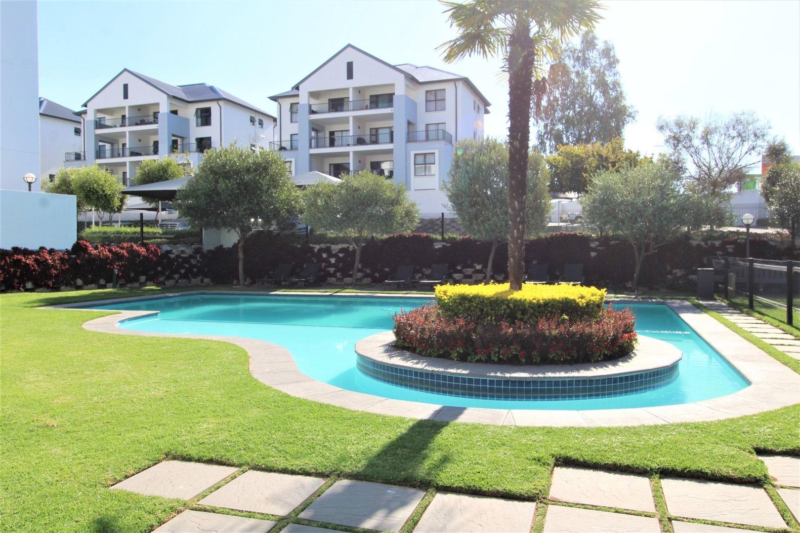 1 Bedroom Apartment / flat for sale in Bryanston P24112836419