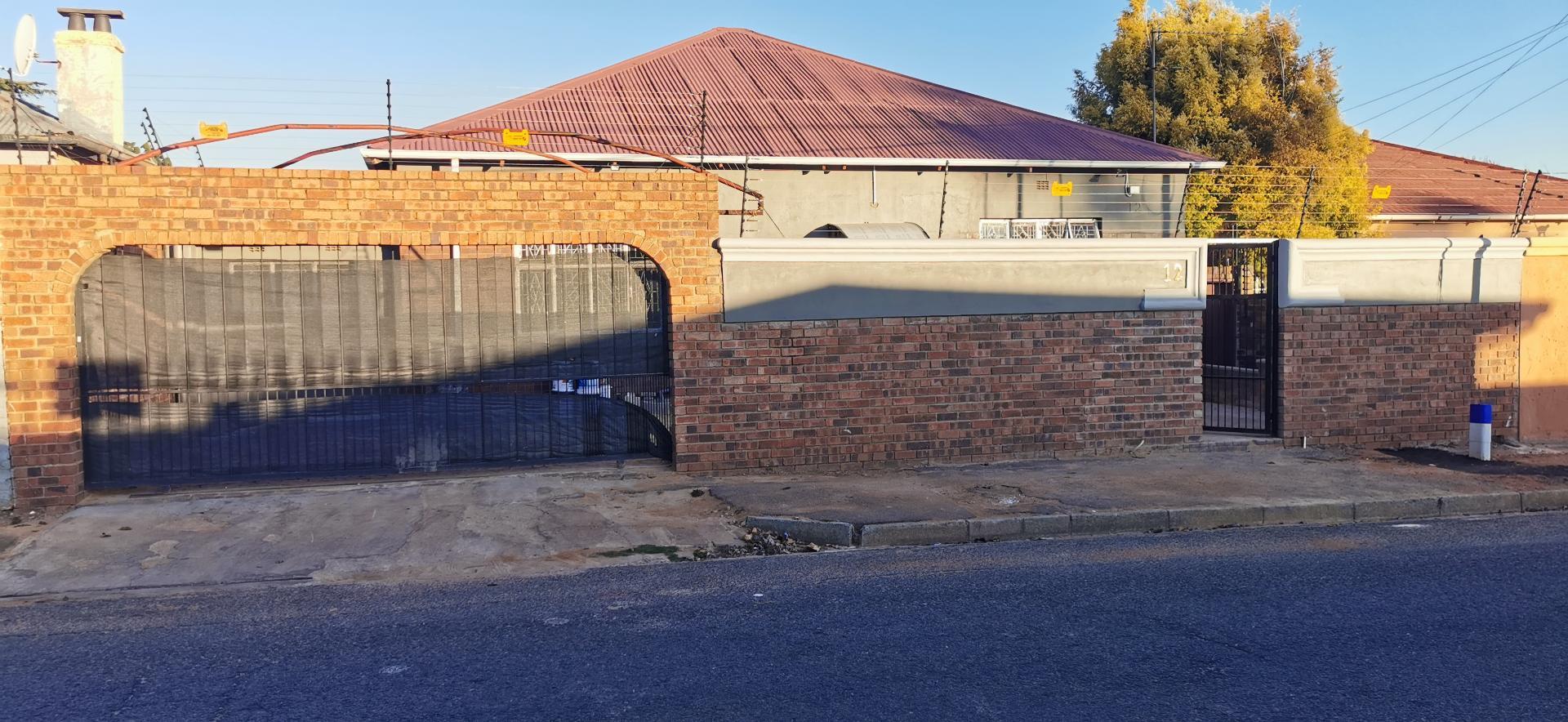 Kensington, Johannesburg Property Property and houses to rent in