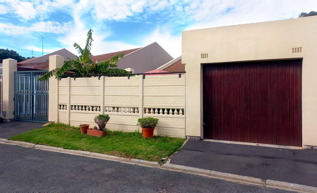 Houses for sale in Somerset West Somerset West Property