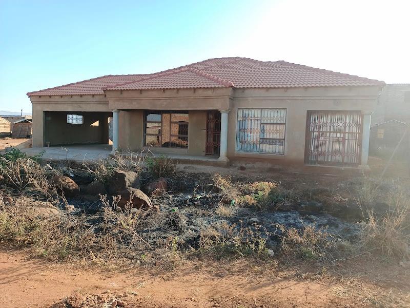 4 Bedroom House for sale in Garankuwa Pilane 908 P24112838553