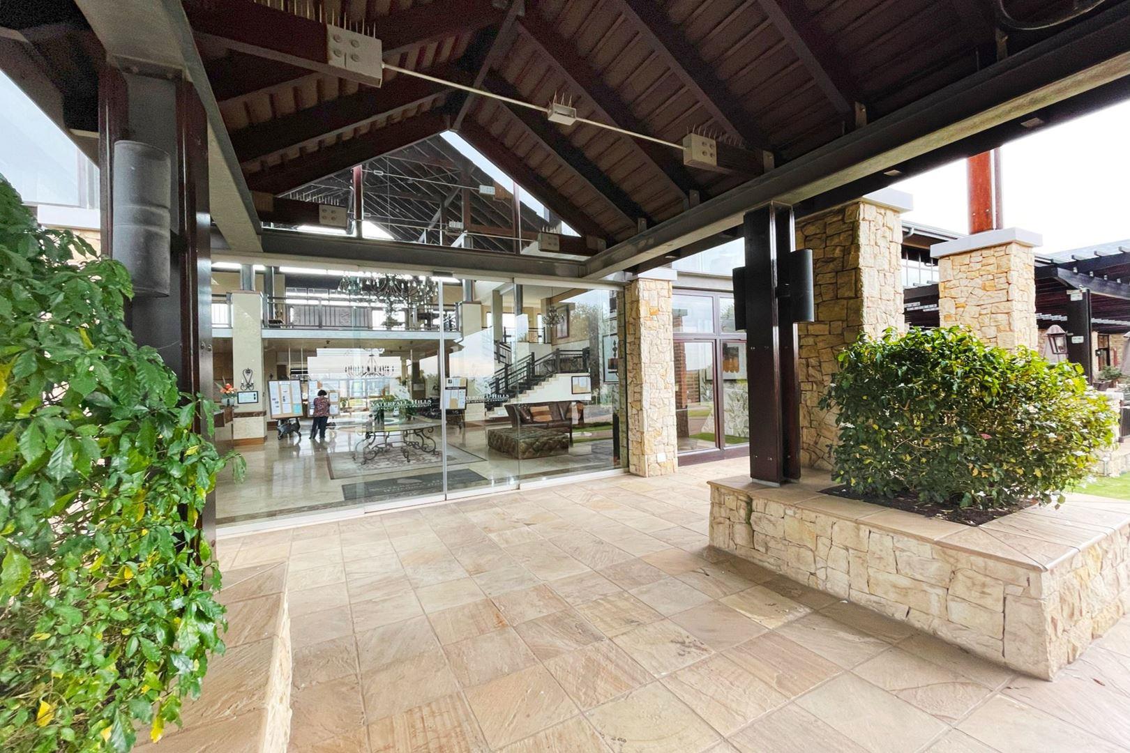 Waterfall, Midrand Property Apartments / flats for sale in Waterfall