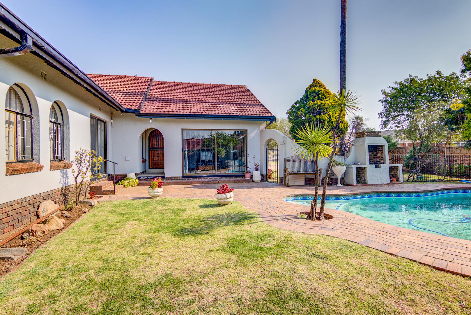 Glen Marais Property Property and houses for sale in Glen Marais Page 11