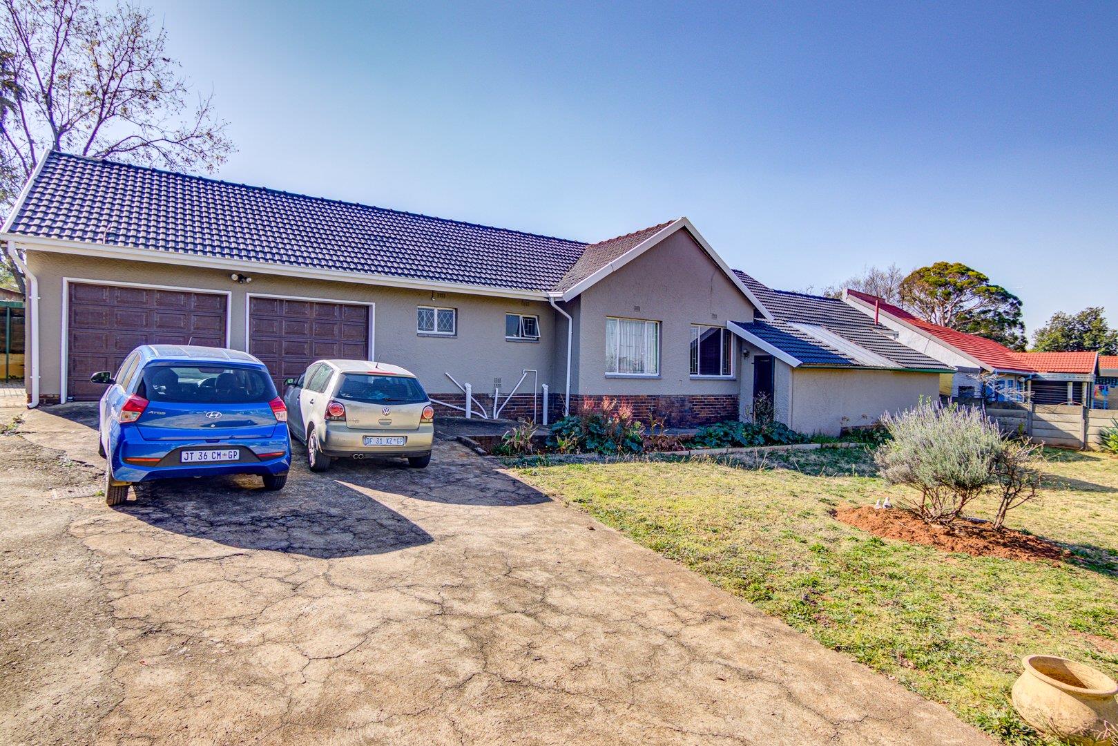 Van Riebeeck Park, Kempton Park Property Property and houses for sale