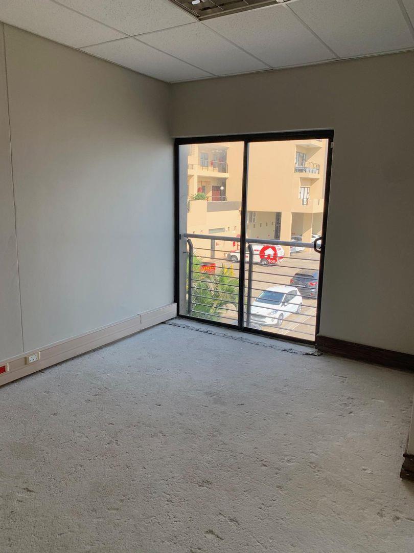 Commercial property to rent in Umhlanga Ridge 5 Zenith Drive P24