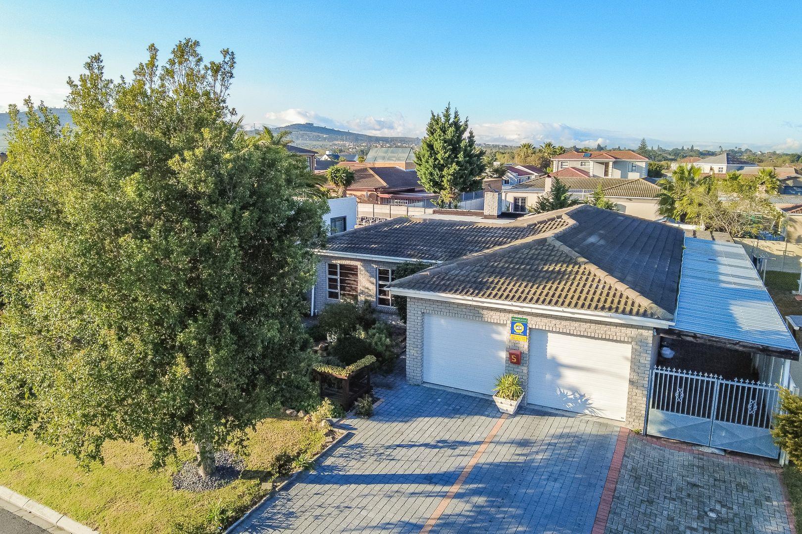 Annandale Property Property and houses for sale in Annandale