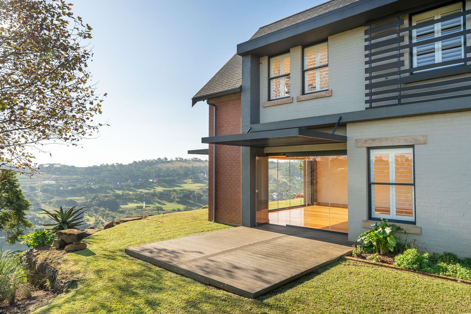 4 Bedroom House for sale in Cotswold Downs Golf & Country Estate 27