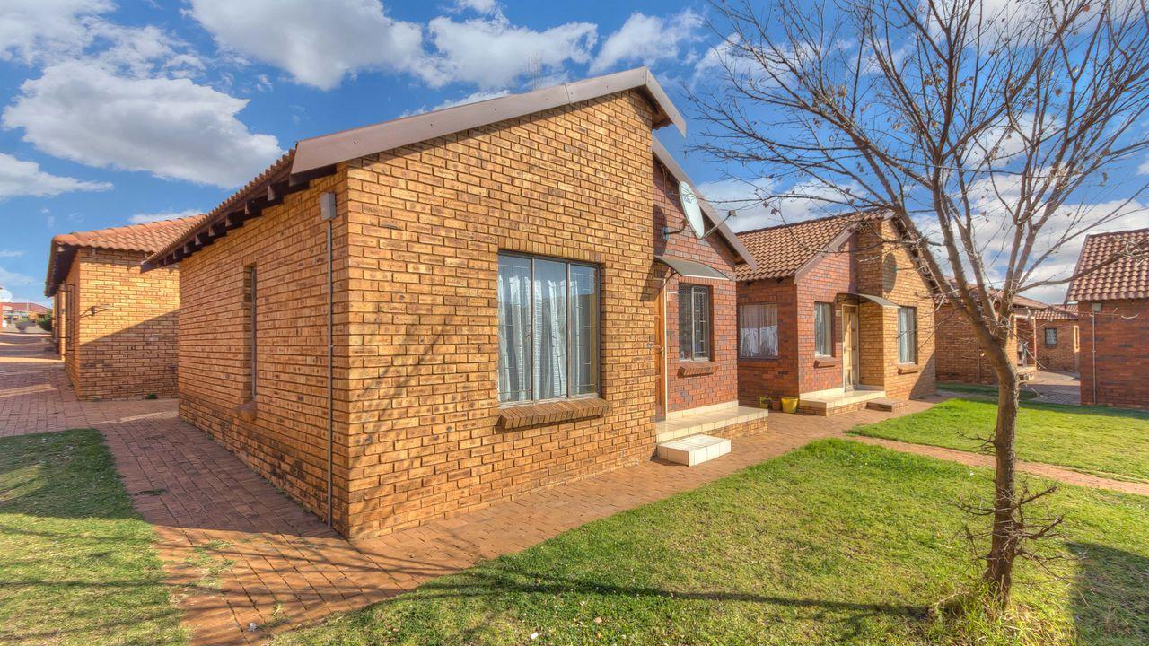 Property and houses for sale in Soweto Soweto Property Property24