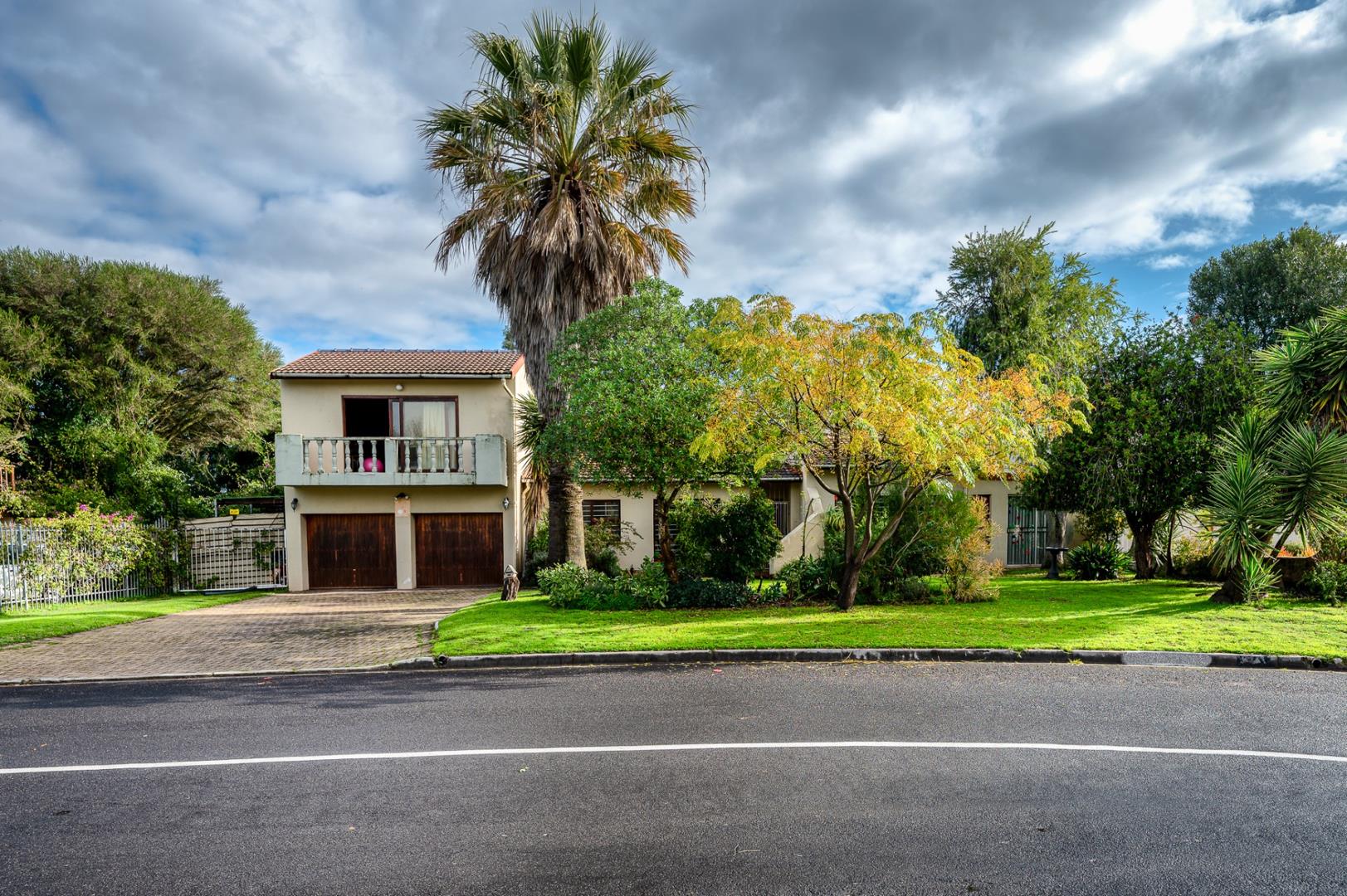 4 Bedroom House for sale in Wellway Park East P24112848595