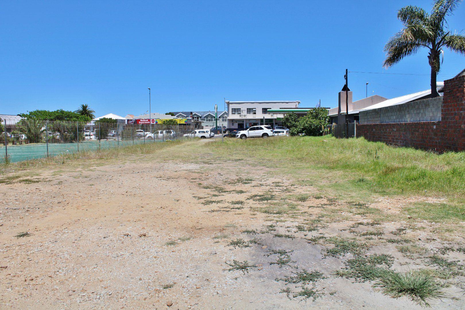 Vacant land / plot for sale in Kleinmond Central 26 Main Road P24