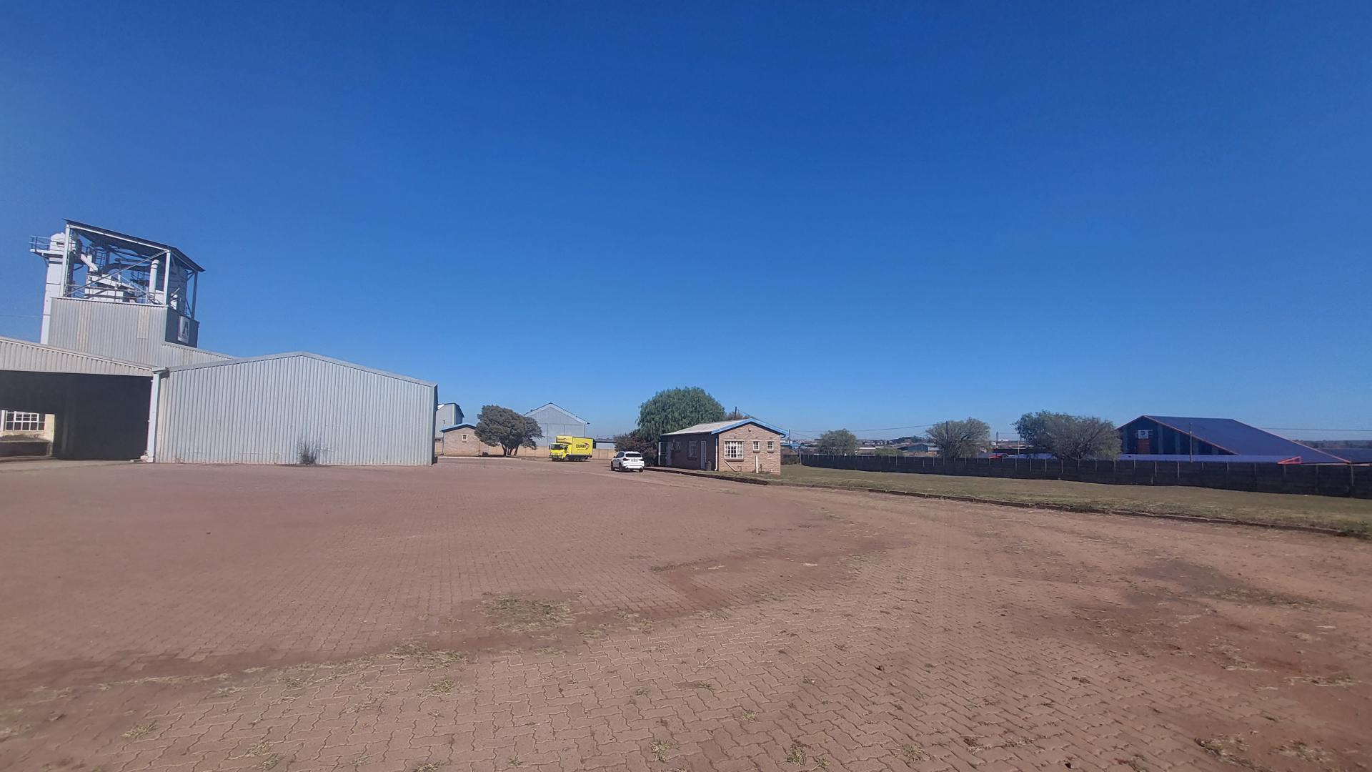 Industrial property for sale in Middelburg, Mpumalanga Middelburg