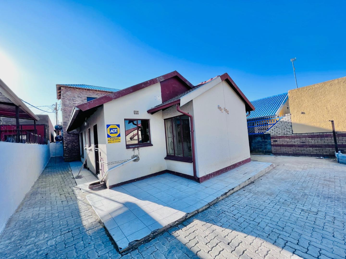 Ebony Park Property Houses to rent in Ebony Park