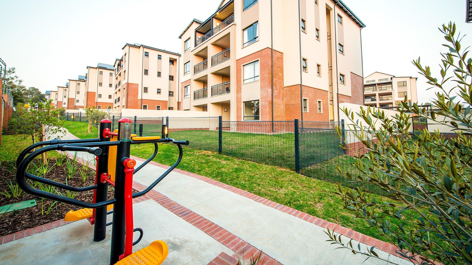 Crowthorne Ah Property Property and houses to rent in Crowthorne Ah