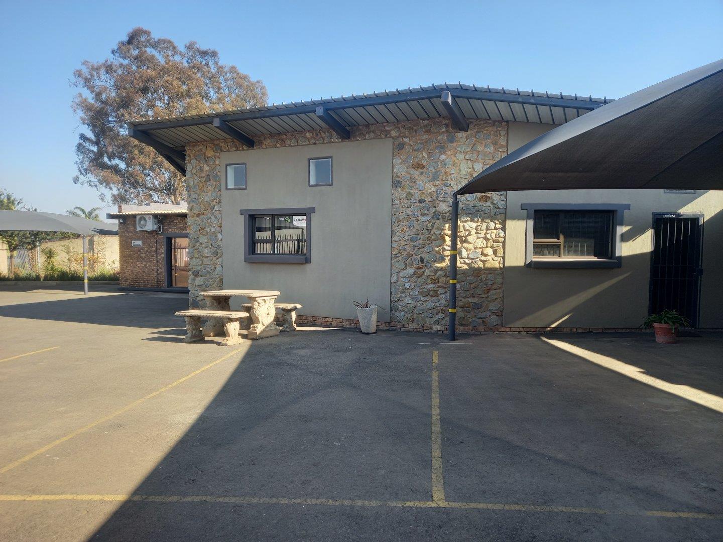 Brentwood Park, Benoni Property Property and houses to rent in