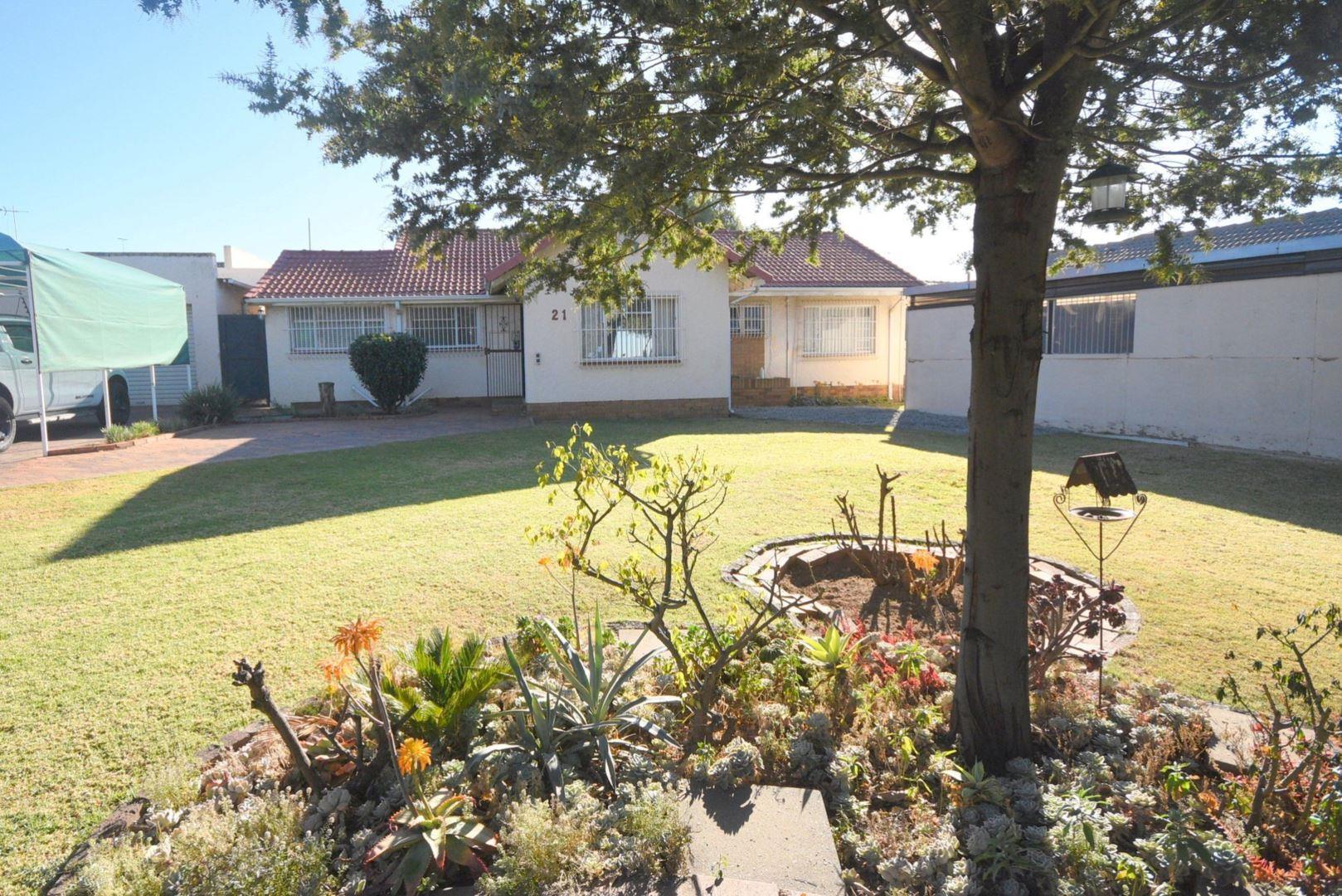 3 Bedroom House for sale in Marlands 21 Caledon Road P24112857576