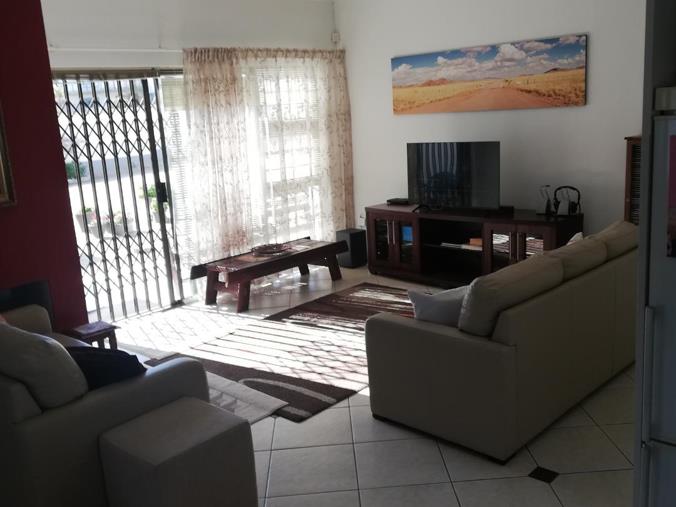 6 Bedroom House for Sale in Ocean View