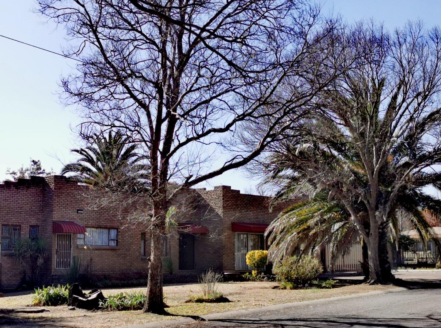 3 Bedroom House for sale in Panorama P24112861217