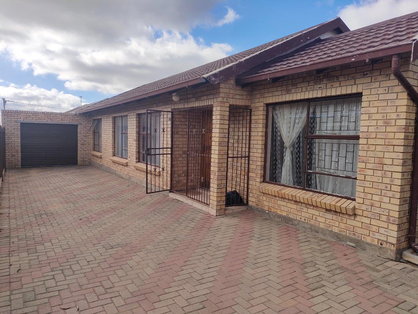 3 Bedroom House for sale in Grasslands P24112862084