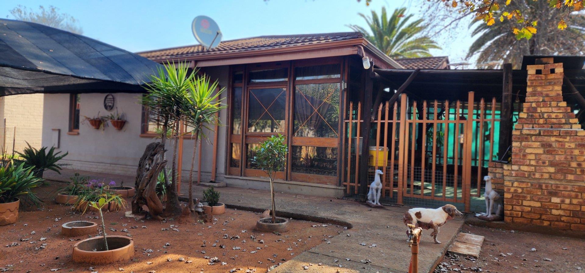 8 Bedroom House for sale in Highbury P24112862237