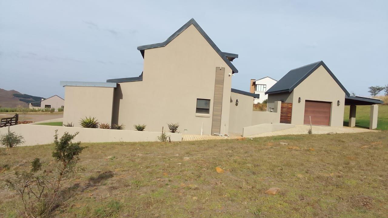 Vulintaba Country Estate Property Property and houses for sale in