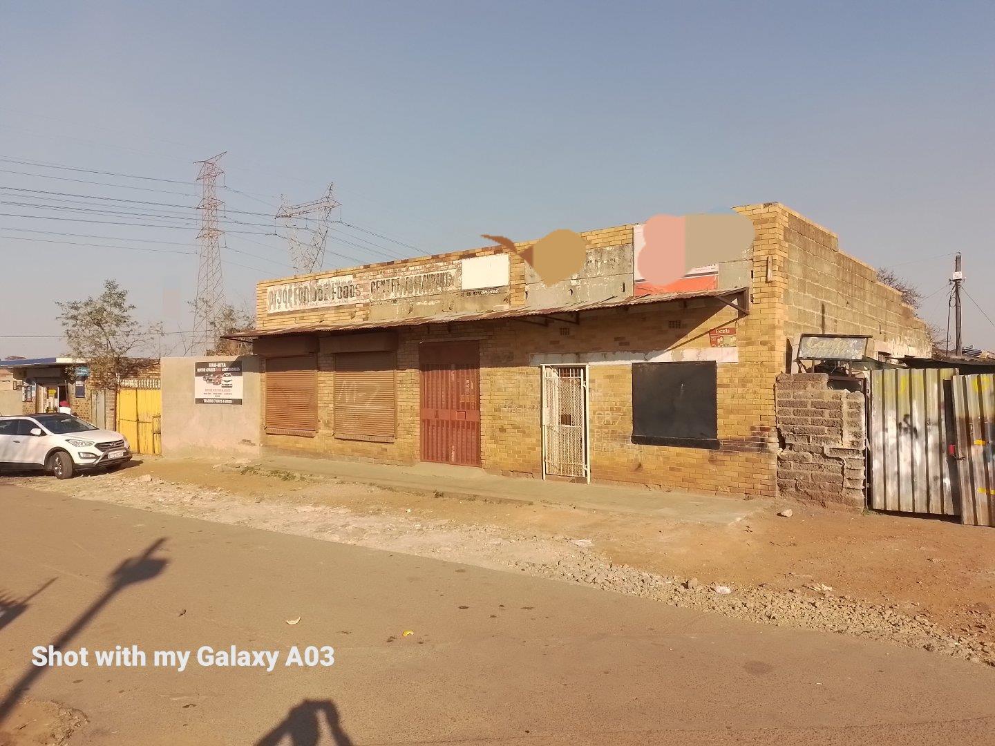 Naledi, Soweto Property Property and houses for sale in Naledi