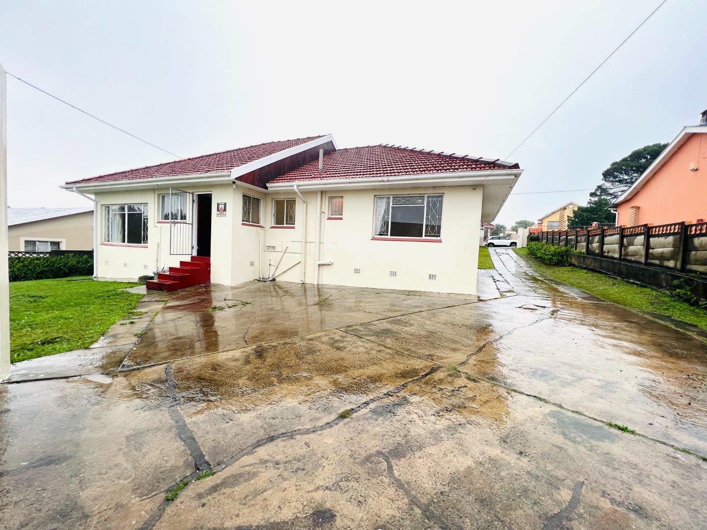 Amalinda North Property Houses for sale in Amalinda North