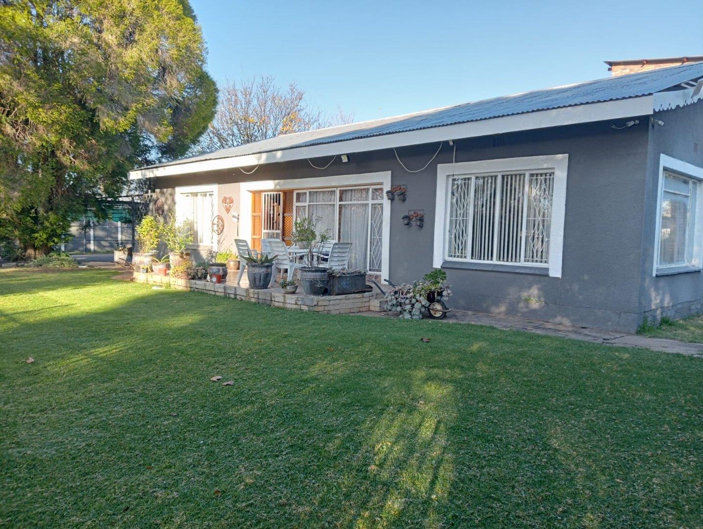 3 Bedroom House for sale in Three Rivers P24112867030