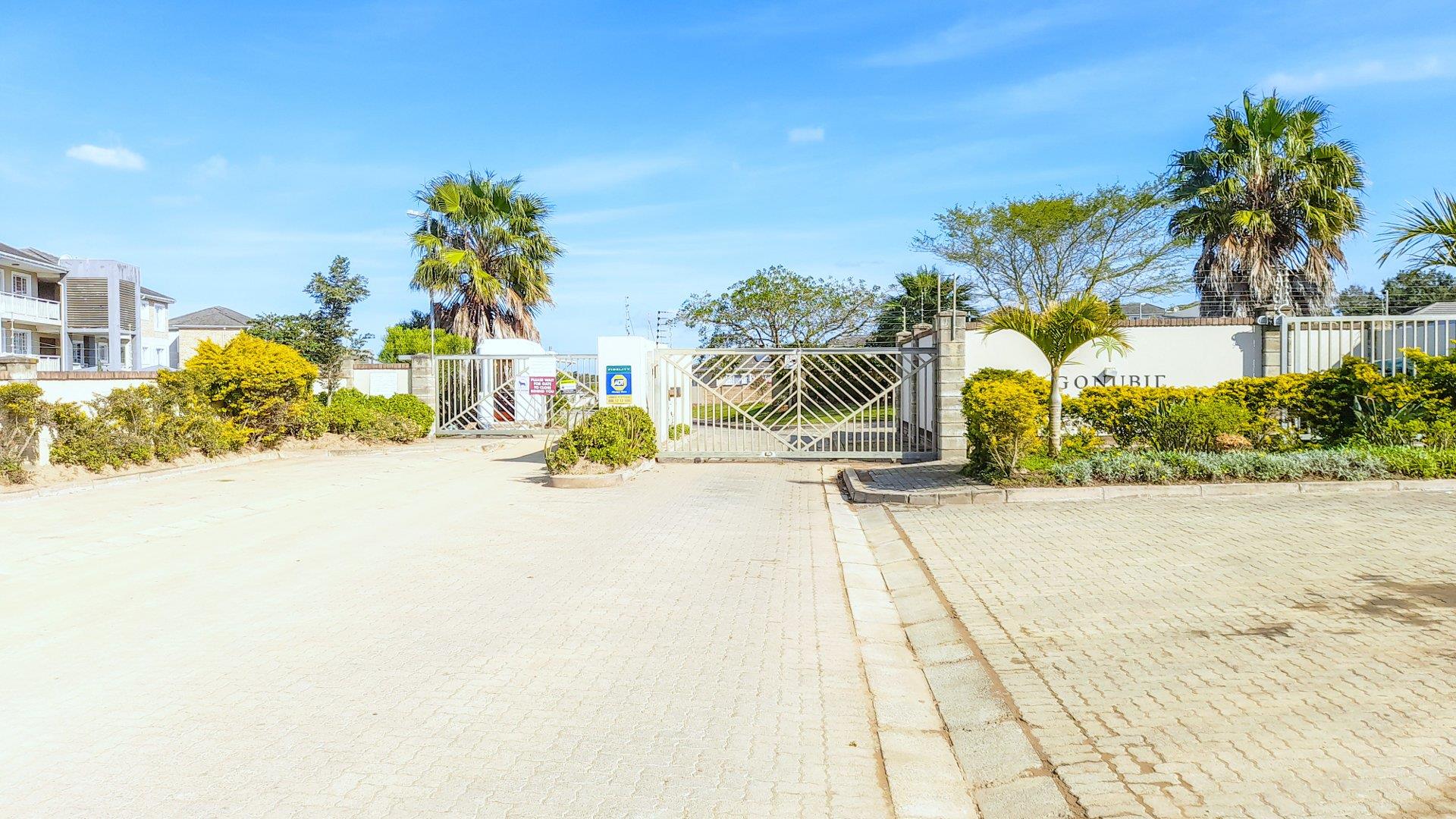 2 Bedroom House for sale in Gonubie 30 Gonubie Palms P24113767646