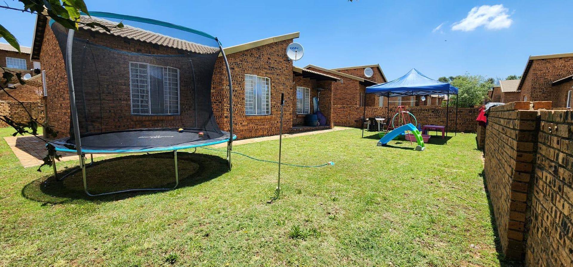 Townhouses for sale in Midrand Midrand Property