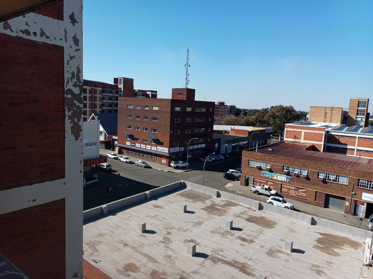 Bloemfontein Central Property Property and houses for sale in