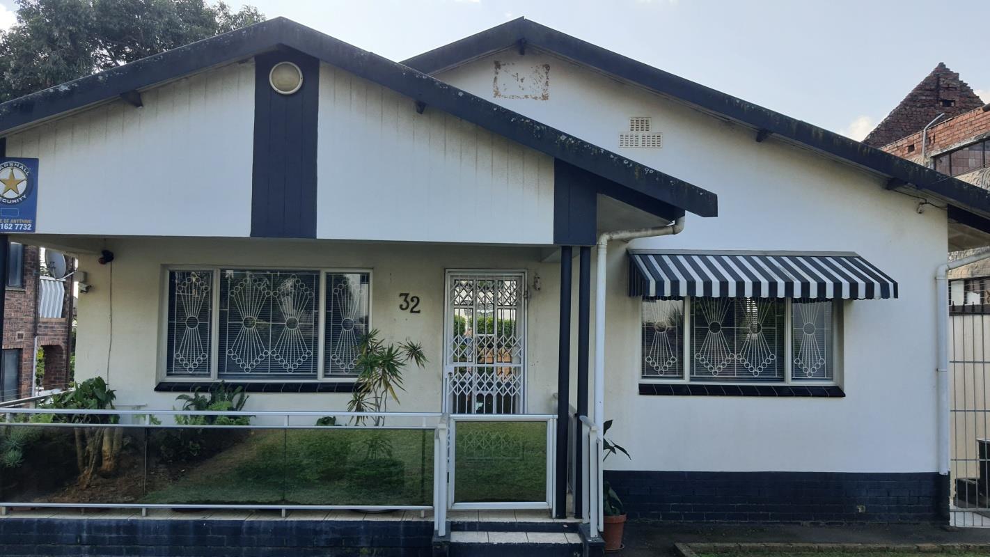 Kenville Property Property and houses for sale in Kenville