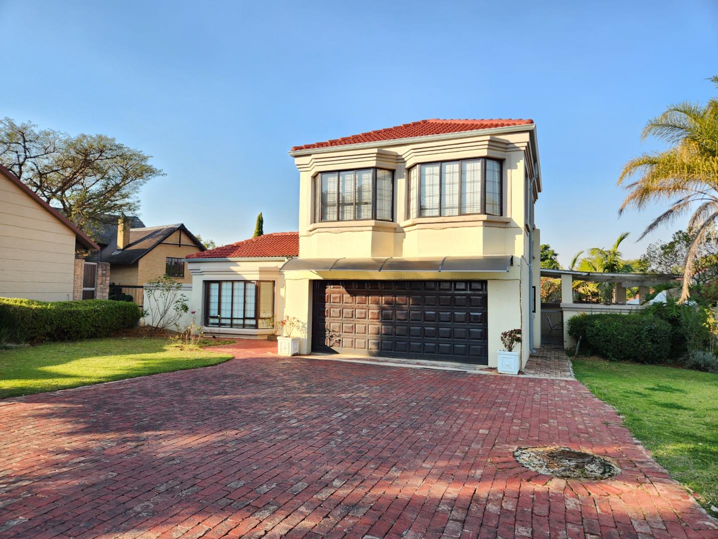 5 Bedroom House for sale in Moreleta Park P24112882892