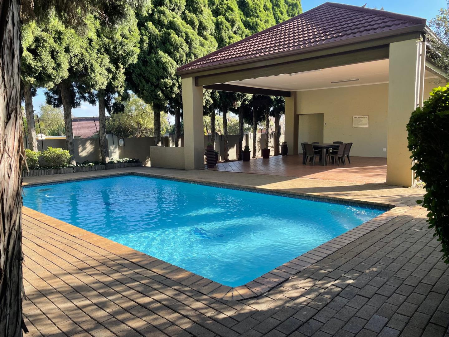 3 Bedroom Apartment / flat for sale in Dowerglen P24112883602