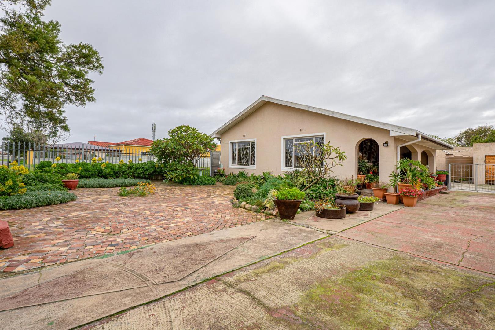 Eerste River Property Houses for sale in Eerste River Property24