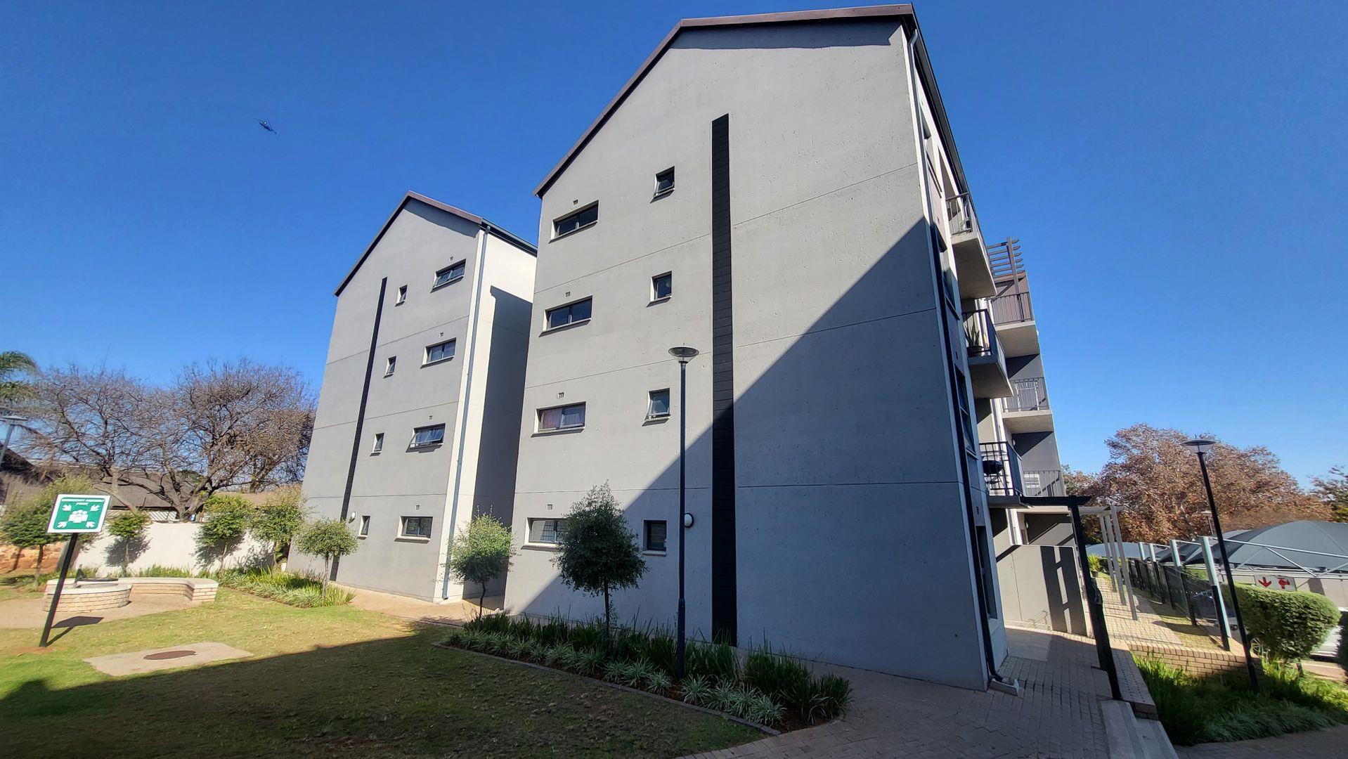 2 Bedroom Apartment / flat for sale in Clubview P24112548175