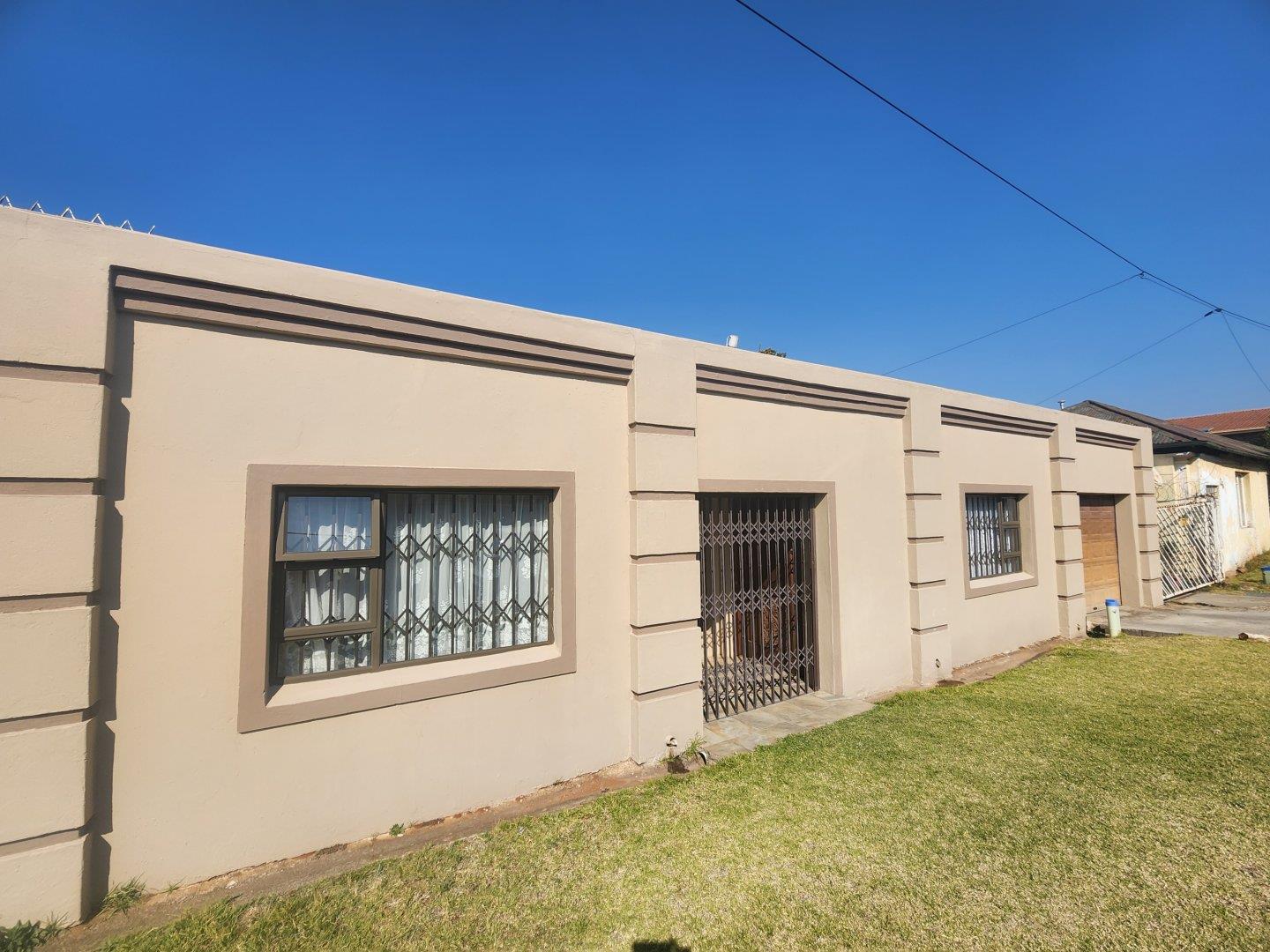 Newclare Property Property and houses for sale in Newclare